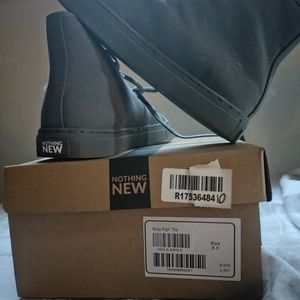 Grey hi tops